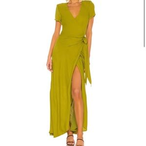 Kian Dress in Kermit Green